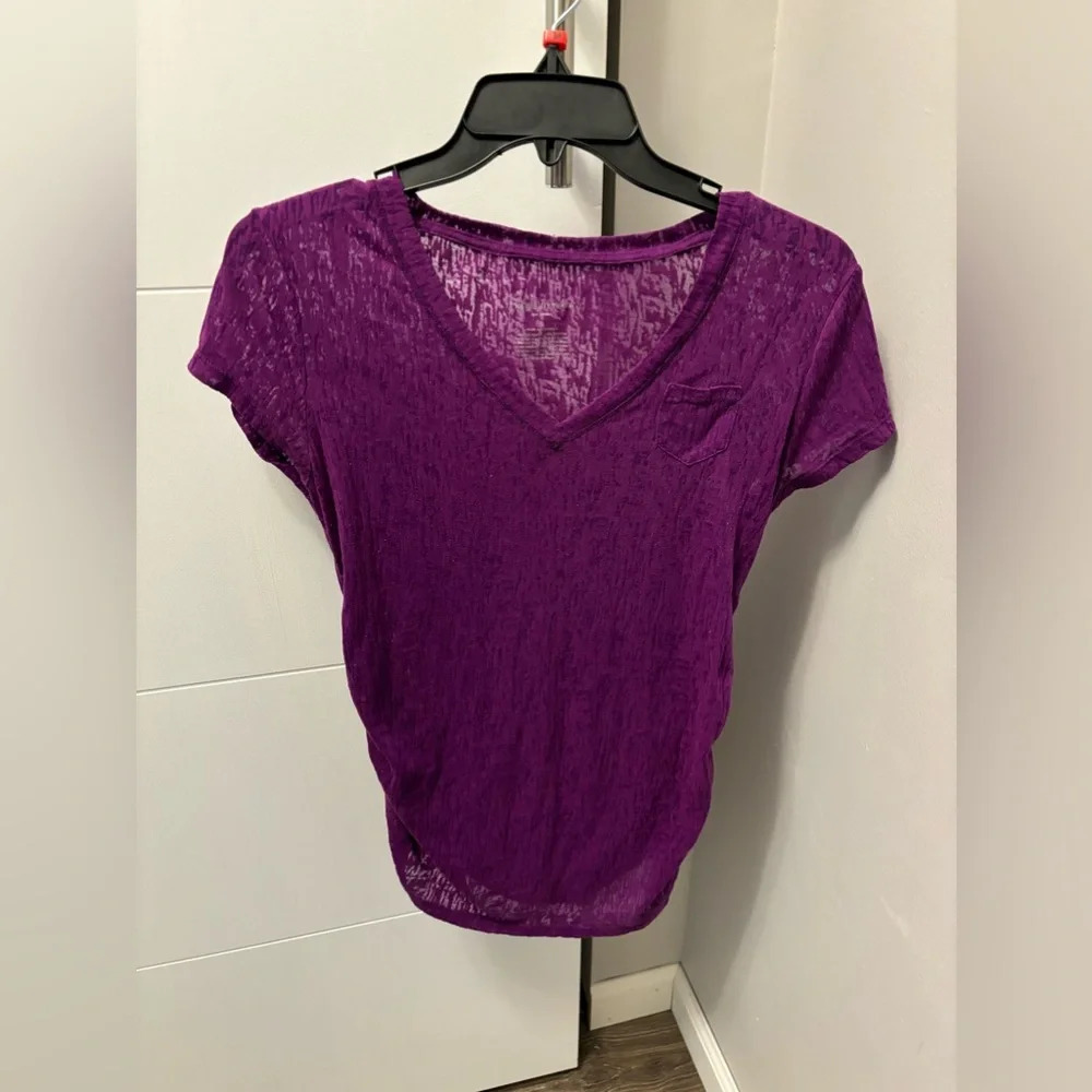 Liz Lange Maternity Purple T Shirt Size S